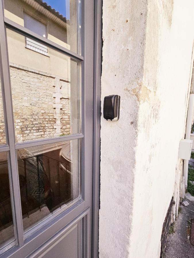 Le Jardin Vert, Paisible Maison De Ville Angulema Exterior foto